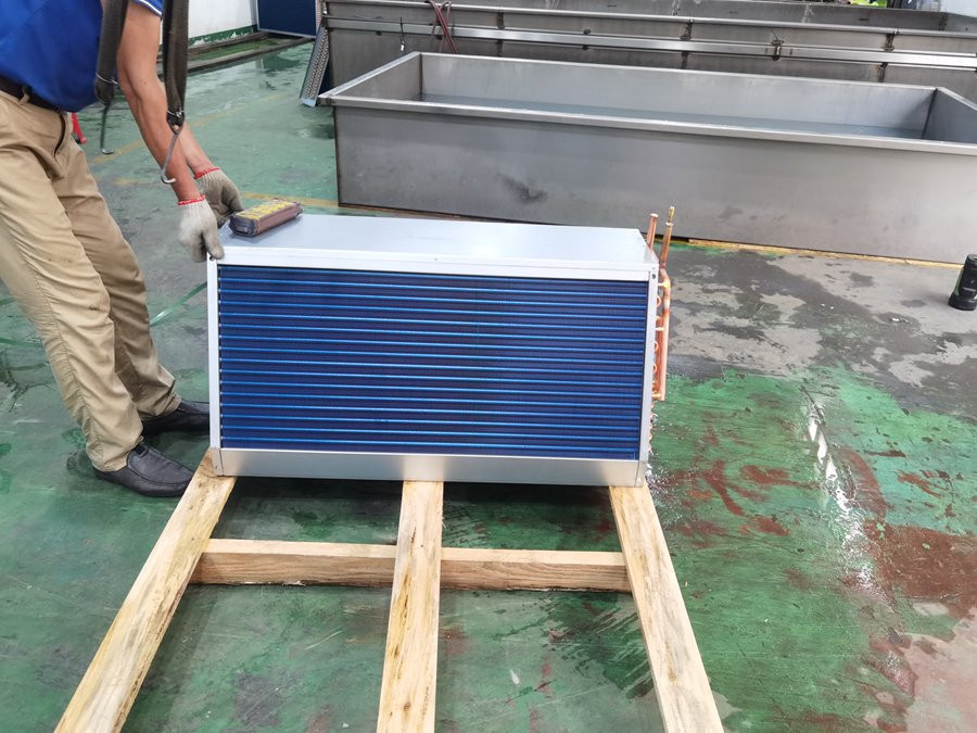 螺桿式冷水機(jī)如何添加冷凍油？