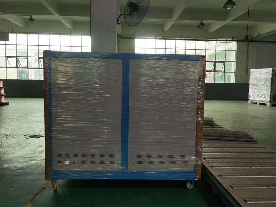 螺桿式冷水機冷卻管怎么清洗？方法流程解析